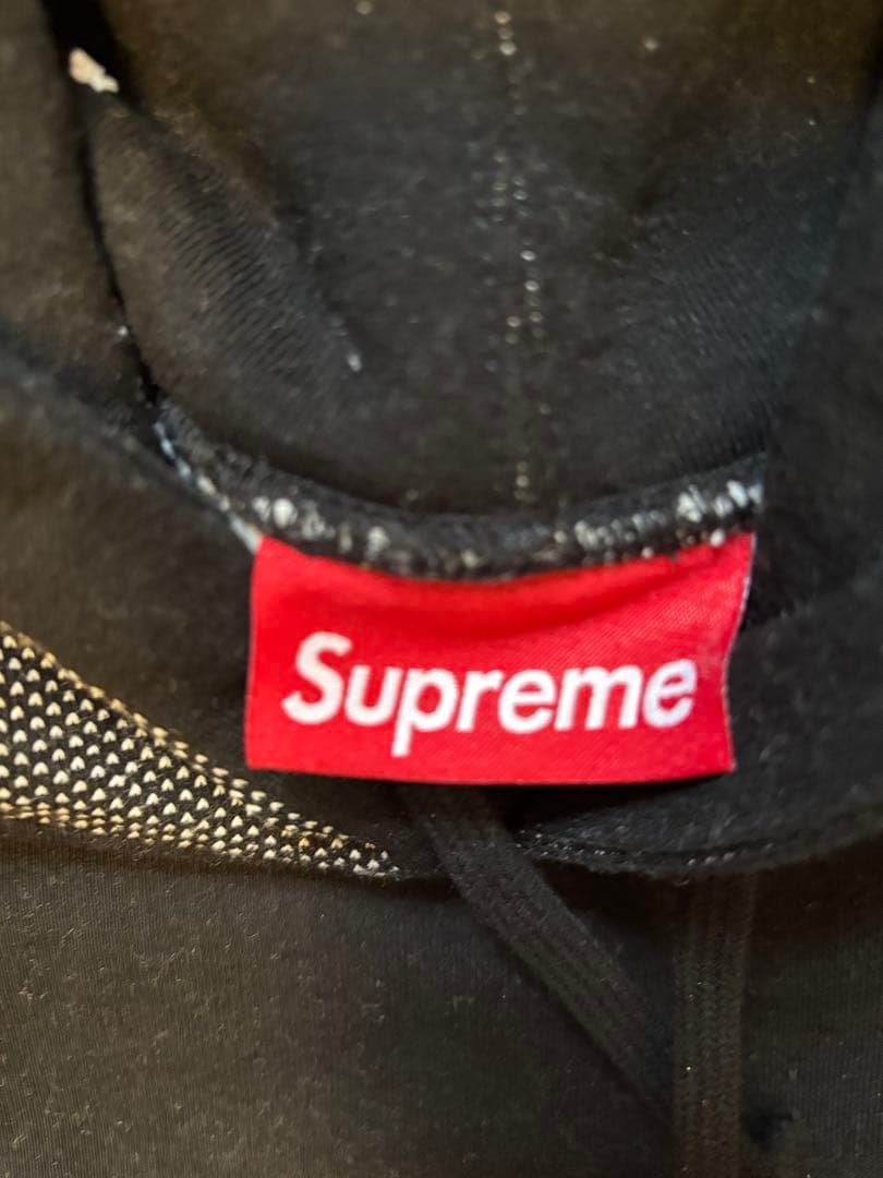 シュプリーム　フーディ　パーカー　XL 24ss