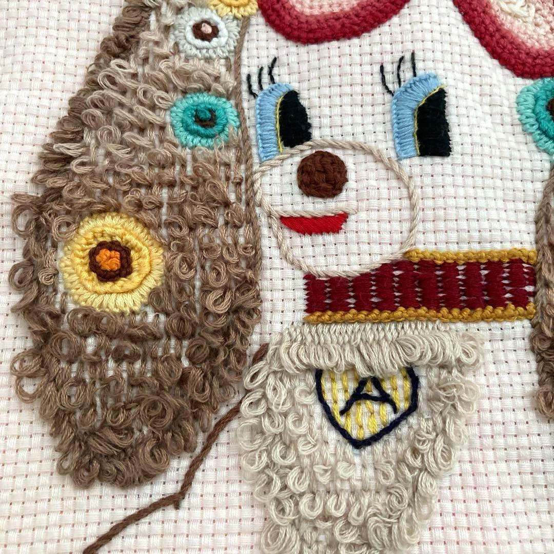 クッションカバー　2枚　手刺しゅう　昭和　レトロ　デザイン　ピンク　戸塚刺繍