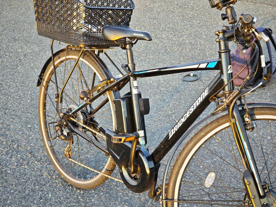 ブリヂストン 電動アシスト自転車 Tb1e 2024年式　訳あり