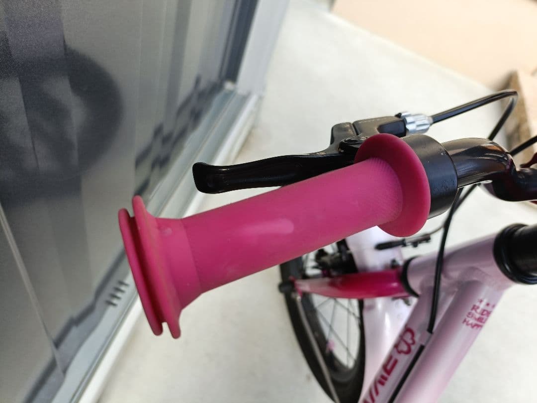 Haru!!　ヨツバサイクル　ピクニック　いちごミルク　16インチ