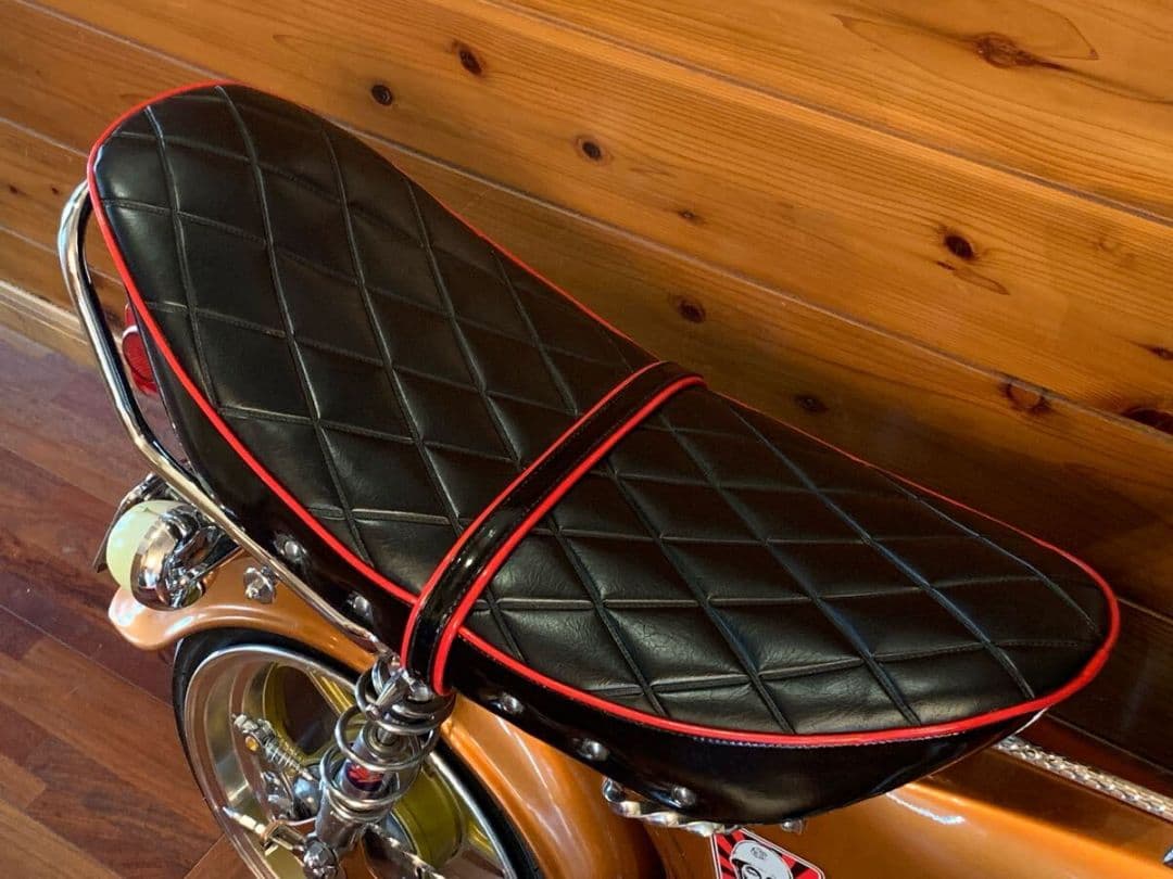 kawasaki ダックス エナメル ダイヤ柄 バナナシート カスタム