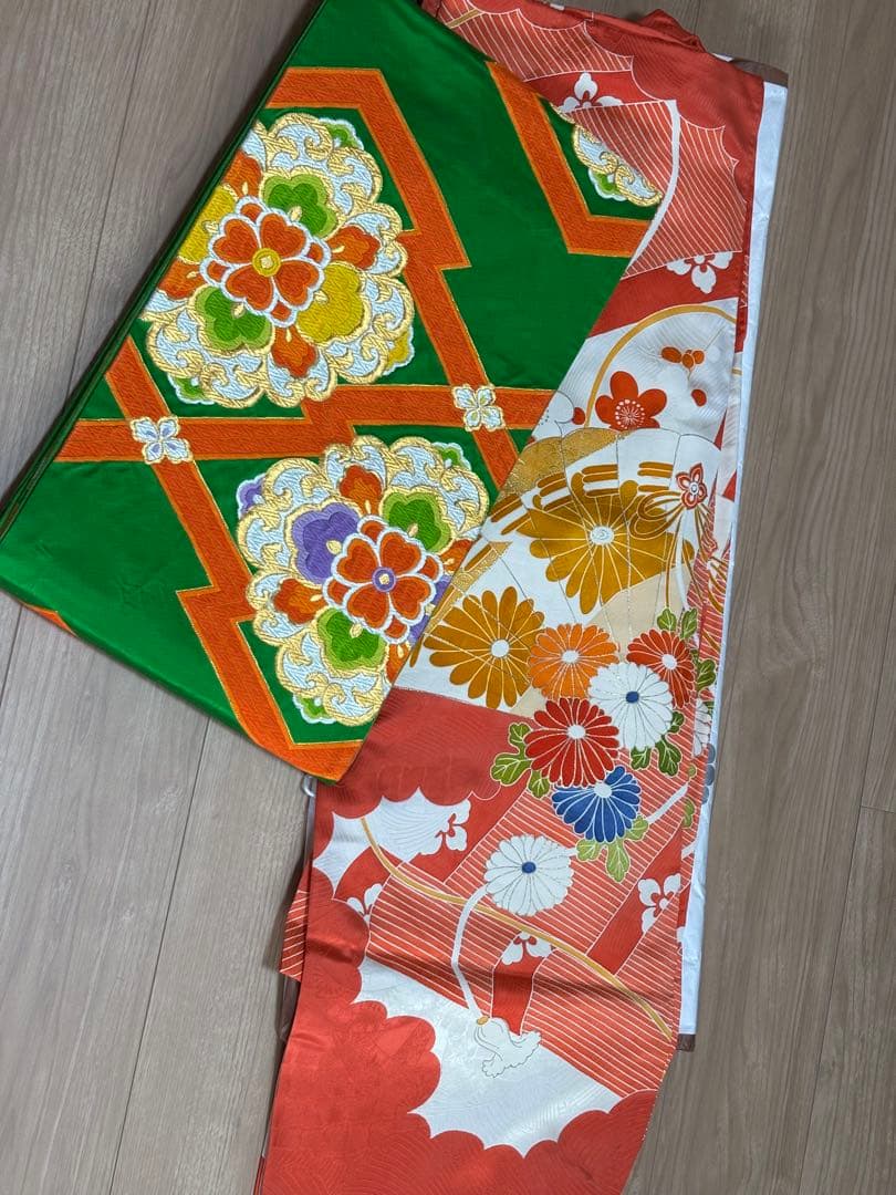 ★8,000円値下げしました！正絹振袖 手描き友禅 金駒刺繍 帯セット