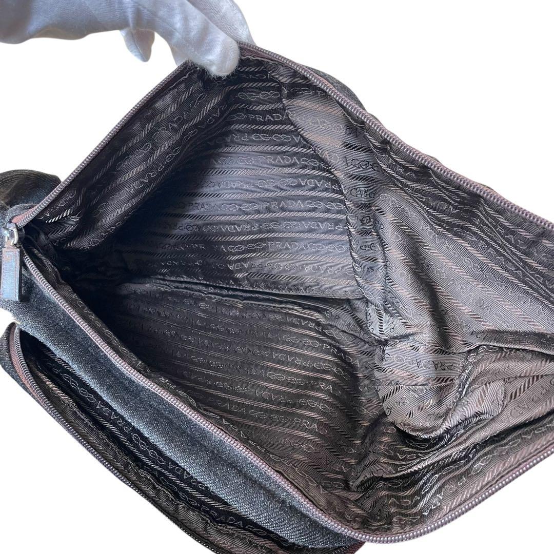 PRADA ボディバッグ ウエストポーチ ブラック