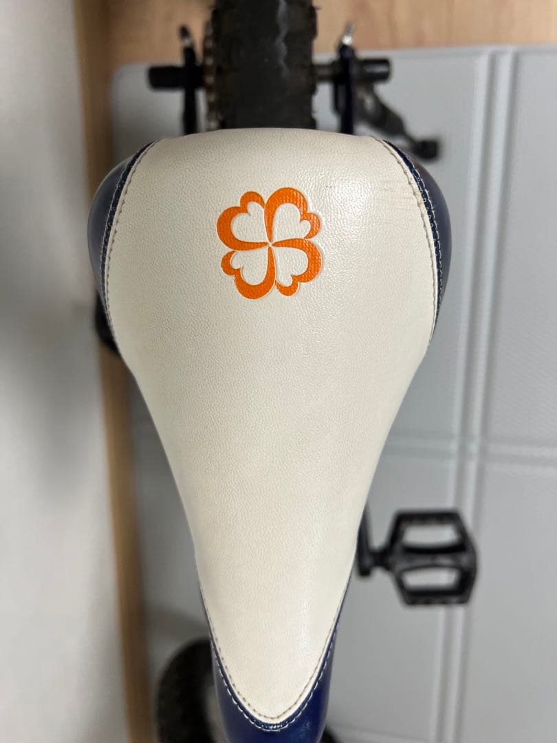 ヨツバサイクル　18インチ　キャプテンネイビー　前カゴ付き