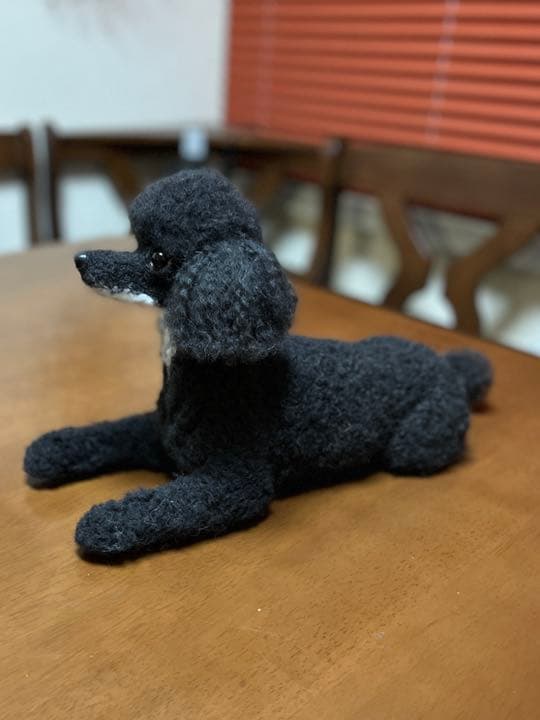 羊毛フェルト　トイプードル　ブラック
