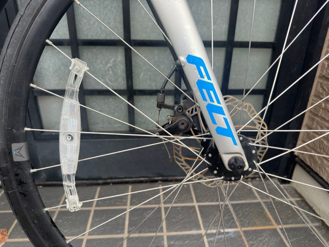 FELT SURPERLITE 福岡　自転車　市内引き取り限定　早い者勝ち