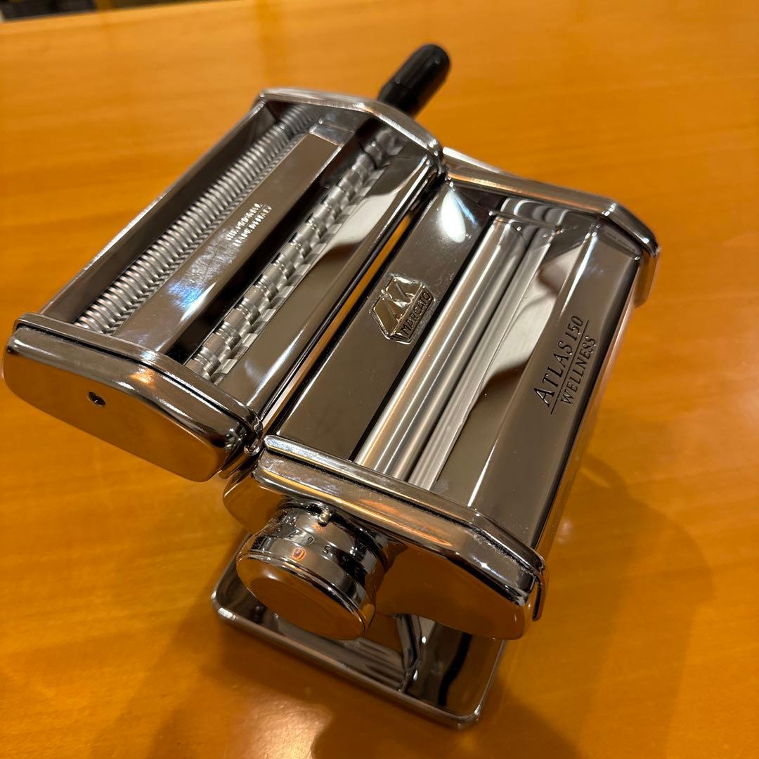 ATLAS 150 WELLNESS パスタ製造機