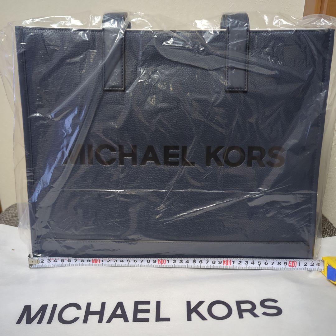 MICHAEL KORS　 マイケルコース　新品未使用　未開封　おまけ付き