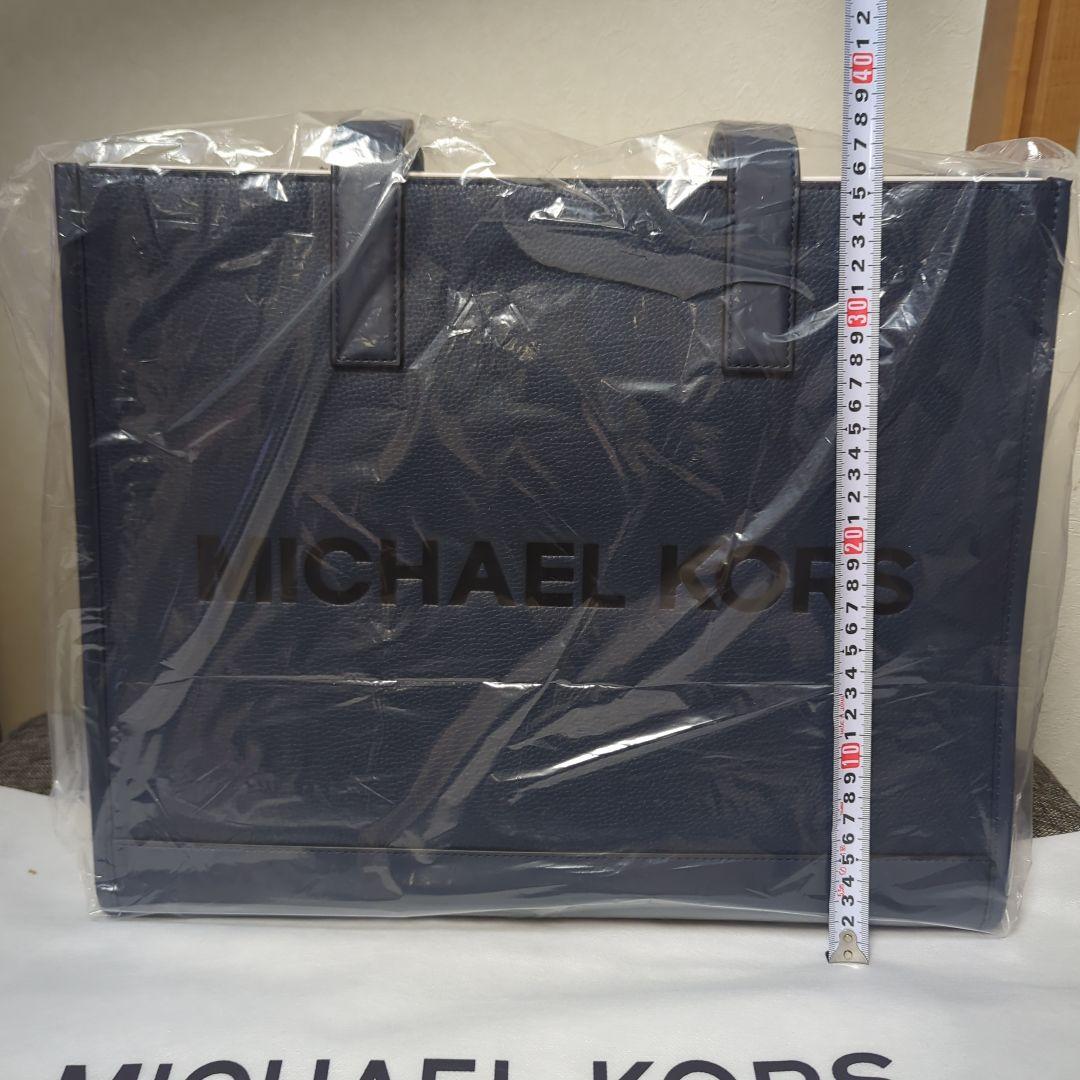 MICHAEL KORS　 マイケルコース　新品未使用　未開封　おまけ付き