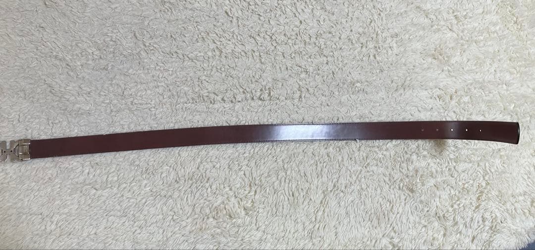 Ferragamo 美品　リバーシブル（黒＝茶）シルバーバックル　レザーベルト