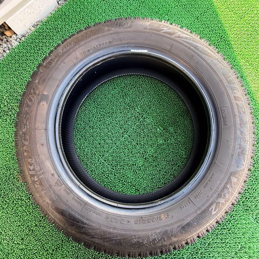 BS ブリザック　VRX2 175/65R15 2023年製　2本　送料込　②