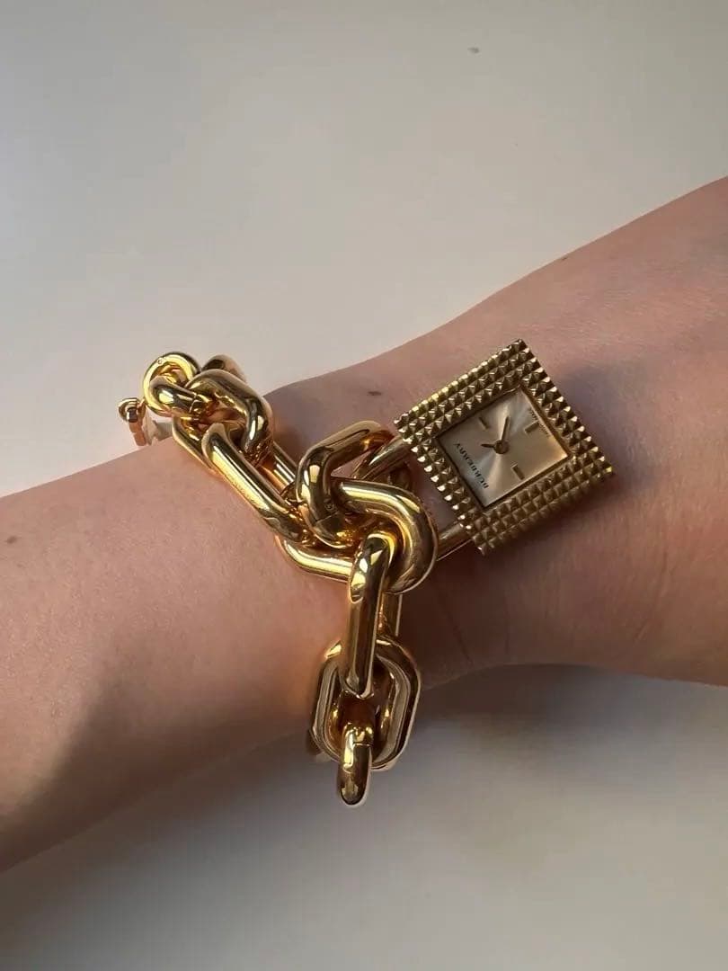 【未使用品】Burberry Lock & Key Watch 電池切れ