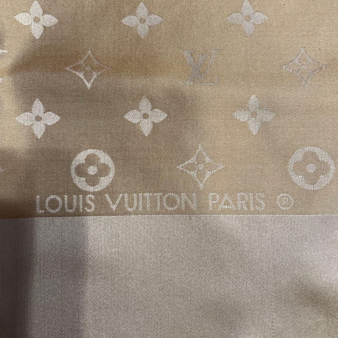 LOUIS VUITTON エシャルプ カプリ シルクストール ベージュゴールド