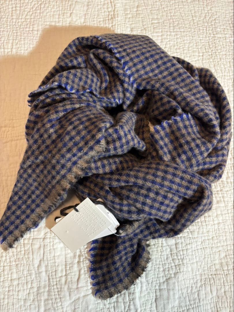 新品未使用 ダニエラグレジス カシミア ストール 140×70㎝