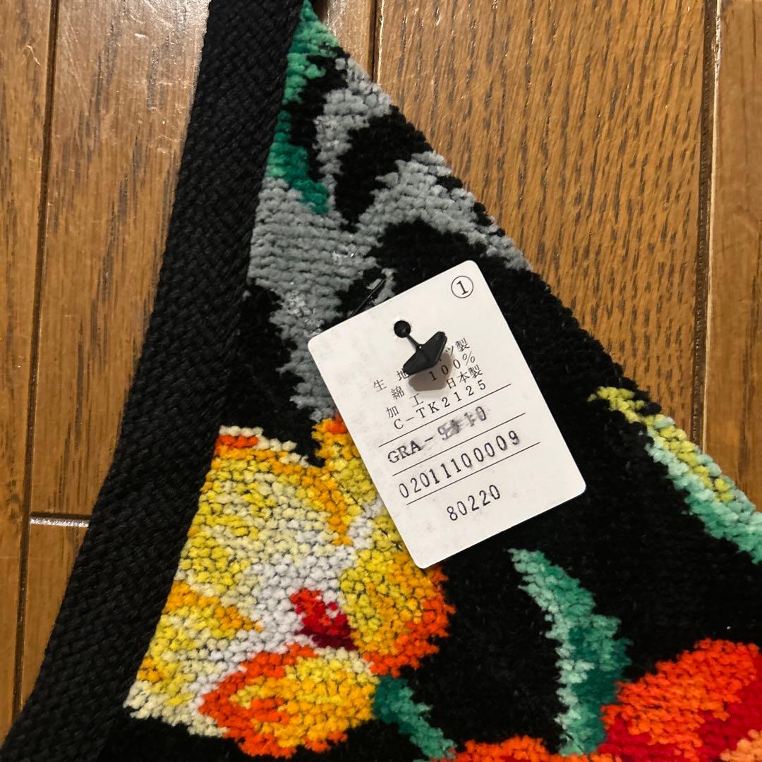 新品タグ付　FEILER 花柄エプロン