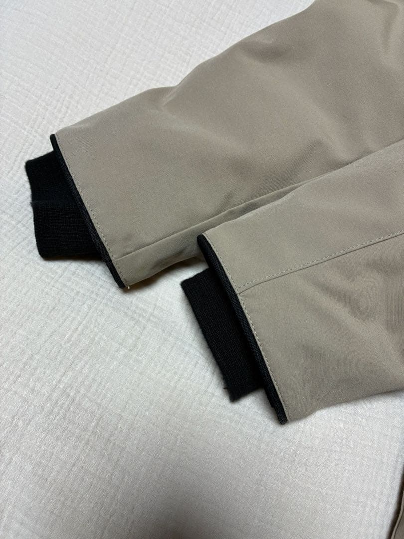 美品   ダウンジャケット ベージュ S レディース