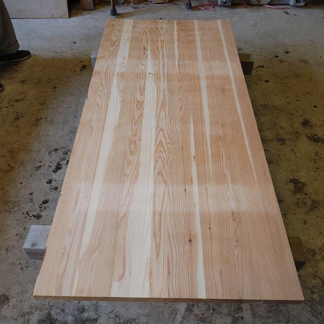 送料込み　唐松カラマツ14枚ハギ板　無垢材天板テーブルカウンター DIY番号64