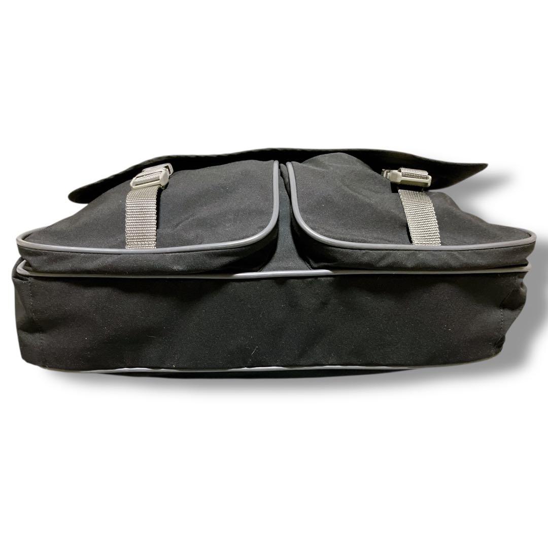 プラダ スポーツ ギャランティ 洗える A4収納可 メッセンジャーバッグブラック