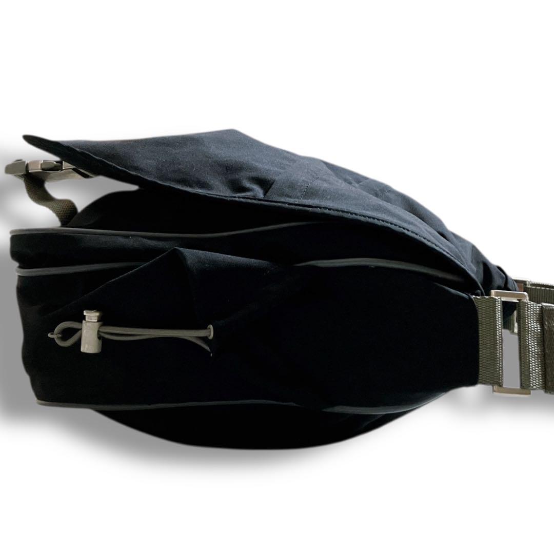 プラダ スポーツ ギャランティ 洗える A4収納可 メッセンジャーバッグブラック