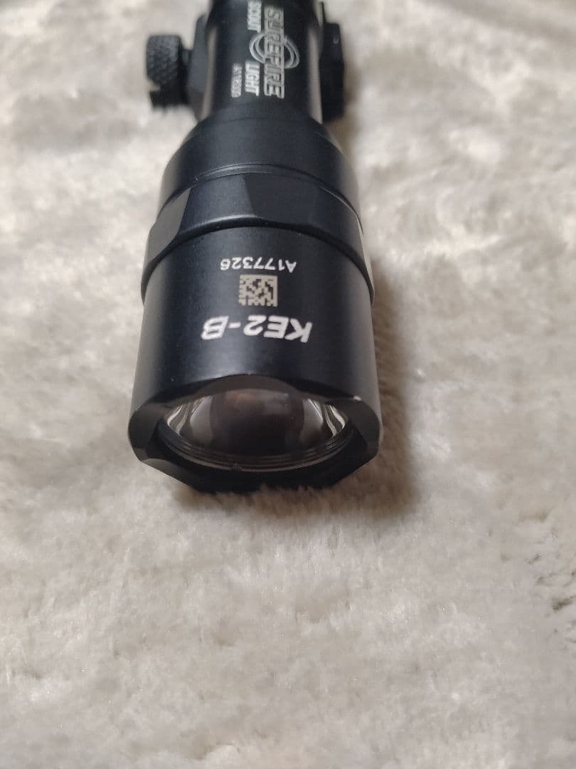 surefire m600u　実物スカウトライト