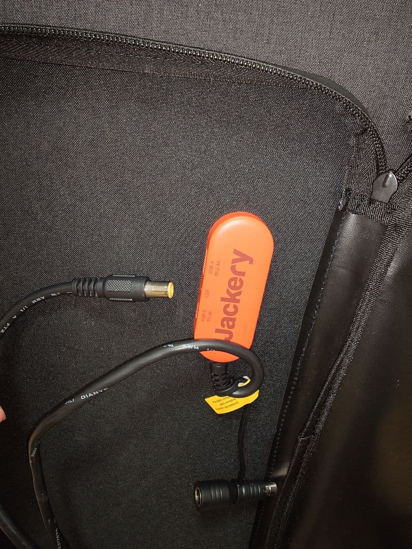 【最終値下】【充電可能】Jackery ソーラーパネル SolarSaga100