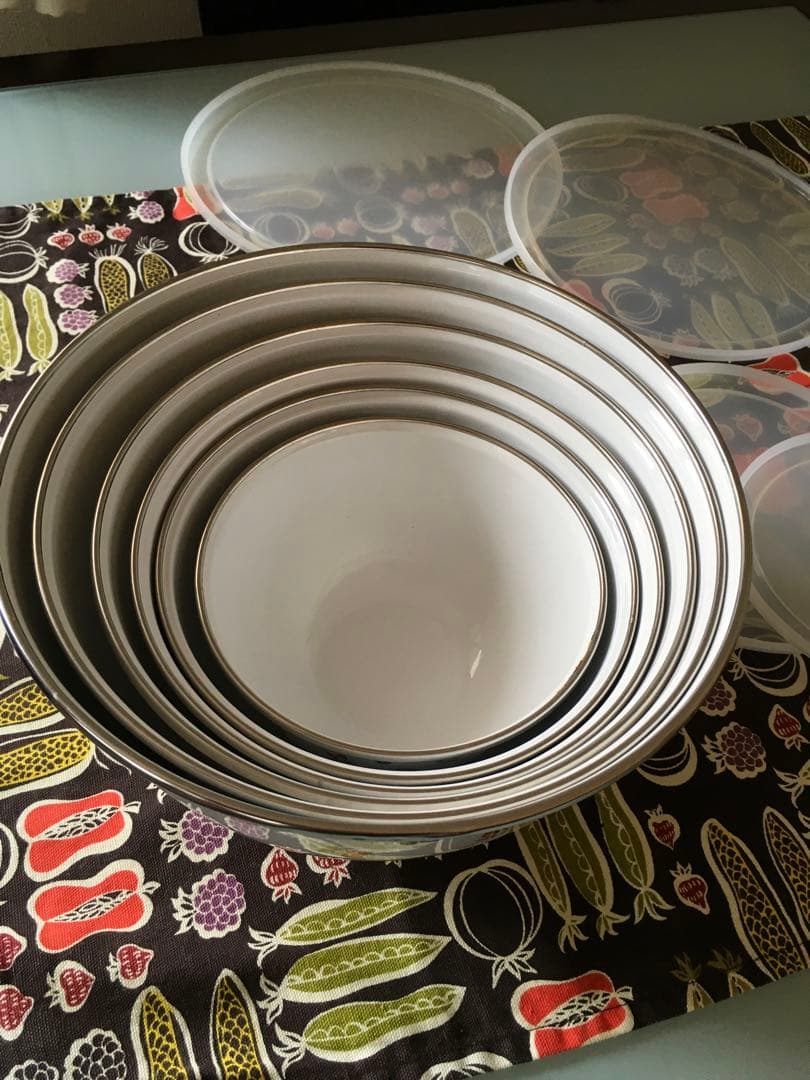 Villeroy & Boch ホーロー容器【中古】