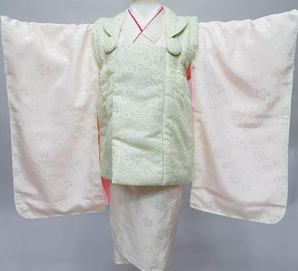 七五三 三歳 女児 被布着物フルセット 白色×若草色 ラメ入り お仕立て無料