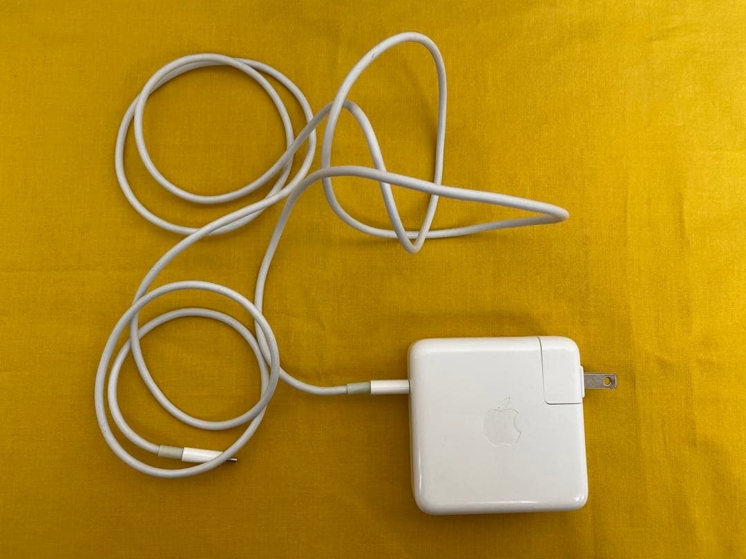 MacBookPro13-inch/2018/メモリ8GB/512GB SSD