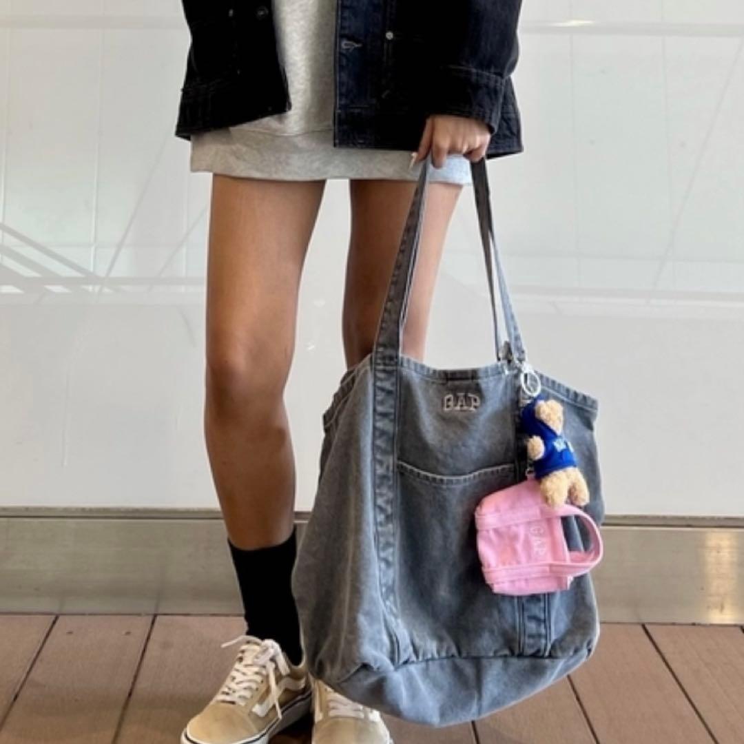 GAP ギャップ ロゴトートバッグ ブラック 黒