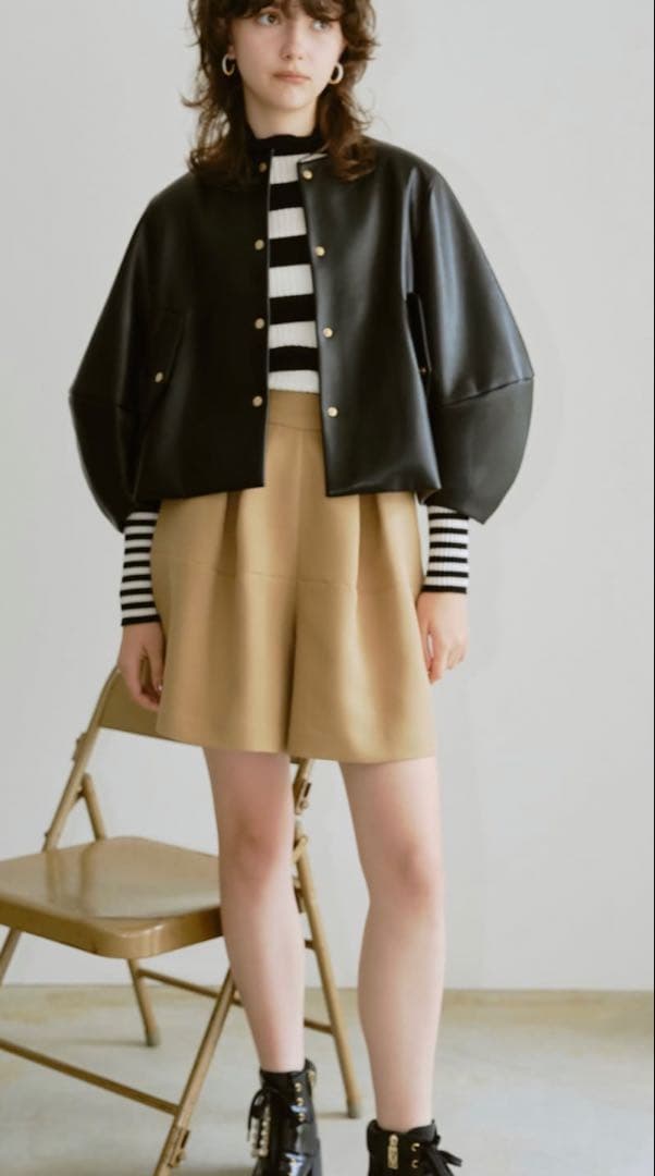 【美品】TREFLE +1 プリーツエコレザージャケット　トレフルワン