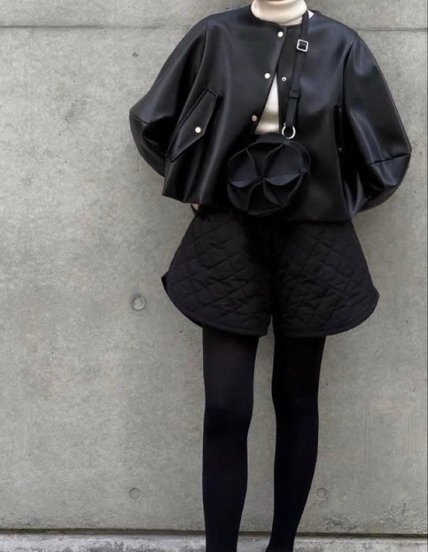 【美品】TREFLE +1 プリーツエコレザージャケット　トレフルワン