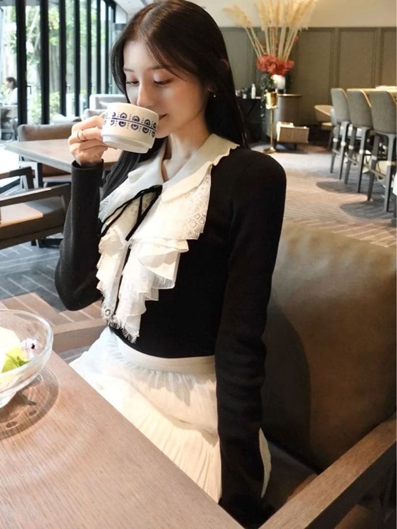 Sustainableレイヤードラッフルニットプルオーバー SNIDEL