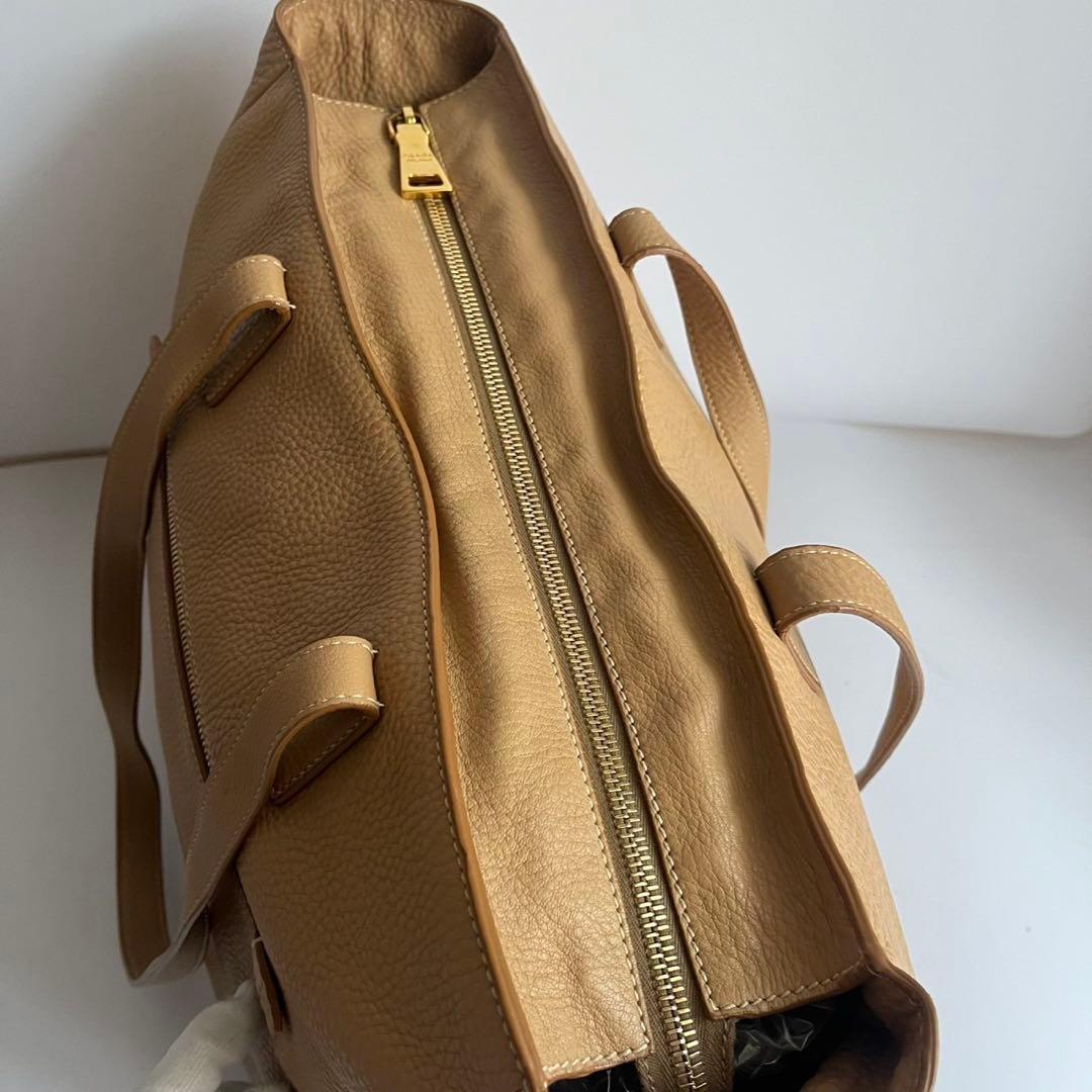 極美品✨　PRADA トートバッグ レザー　ベージュ　三角プレート