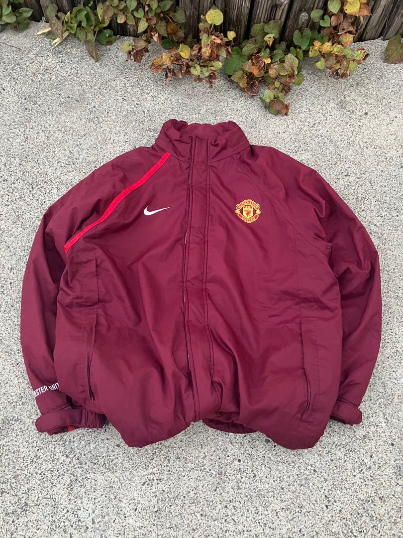 【入手困難】Nike×マンチェスターユナイテッド/中綿ジャケットジャージM