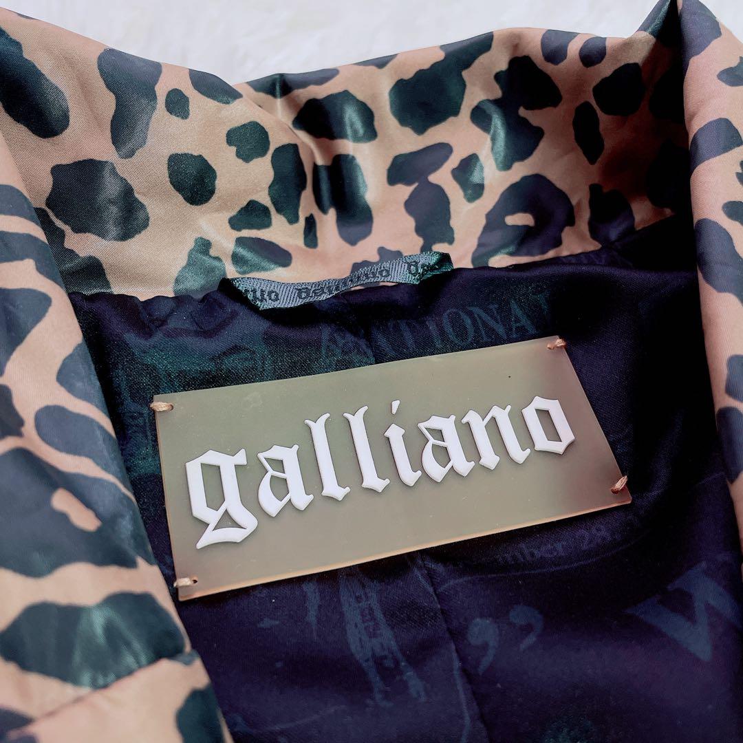 美品　ガリアーノ　レオパード柄　トレンチコート　ニュースペーパー柄