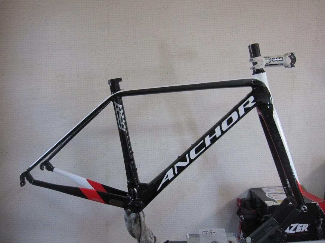 ANCHOR RS9 ロードバイクフレーム（おまけ付き）