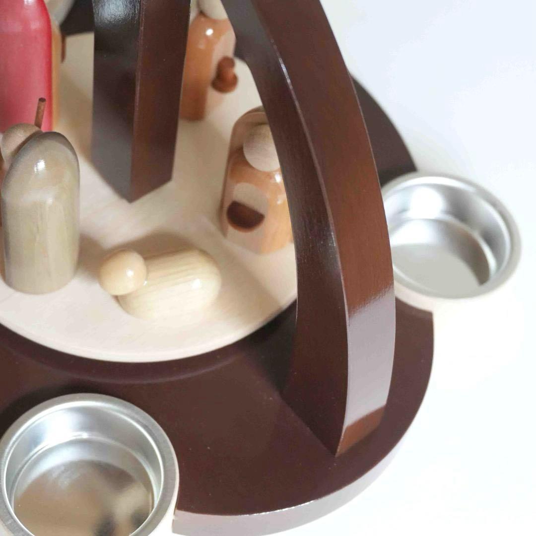 ドイツ ティーライトピラミッド（キリスト生誕）木製工芸品 エルツ山地 ザイフェン