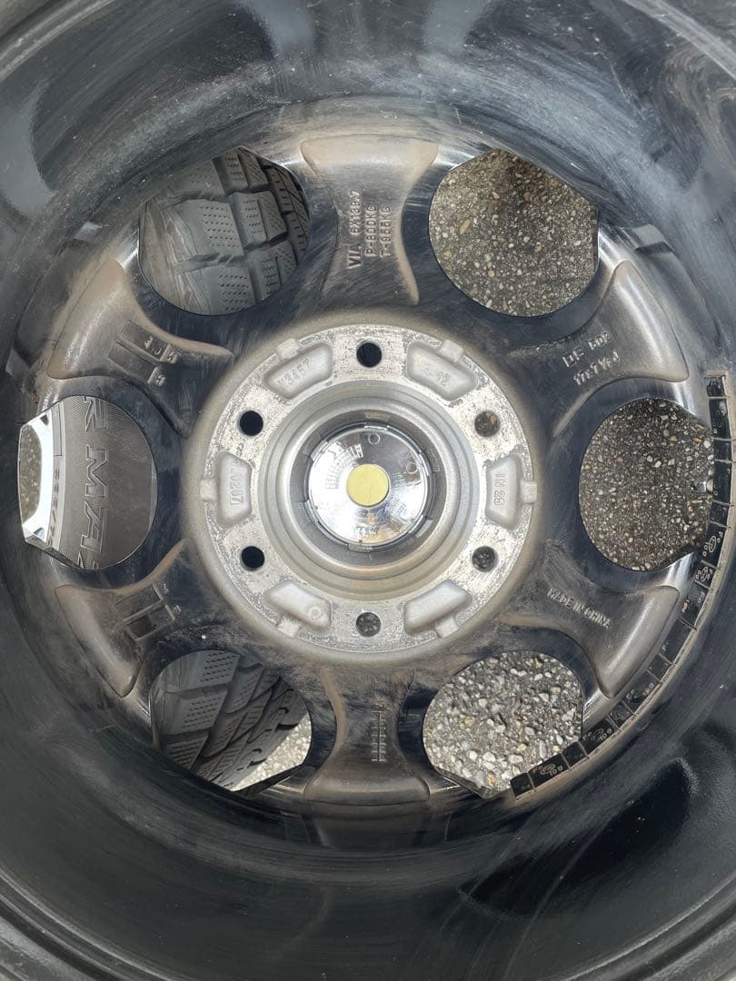 ダンロップ 17インチ スタッドレスタイヤ 4本セット