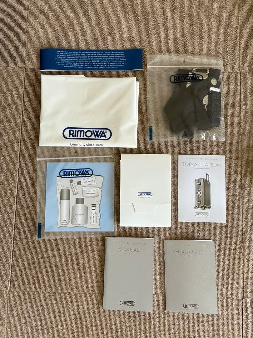 リモワ トパーズ チタニウム キャリー ケース 4輪 RIMOWA 機内持ち込み