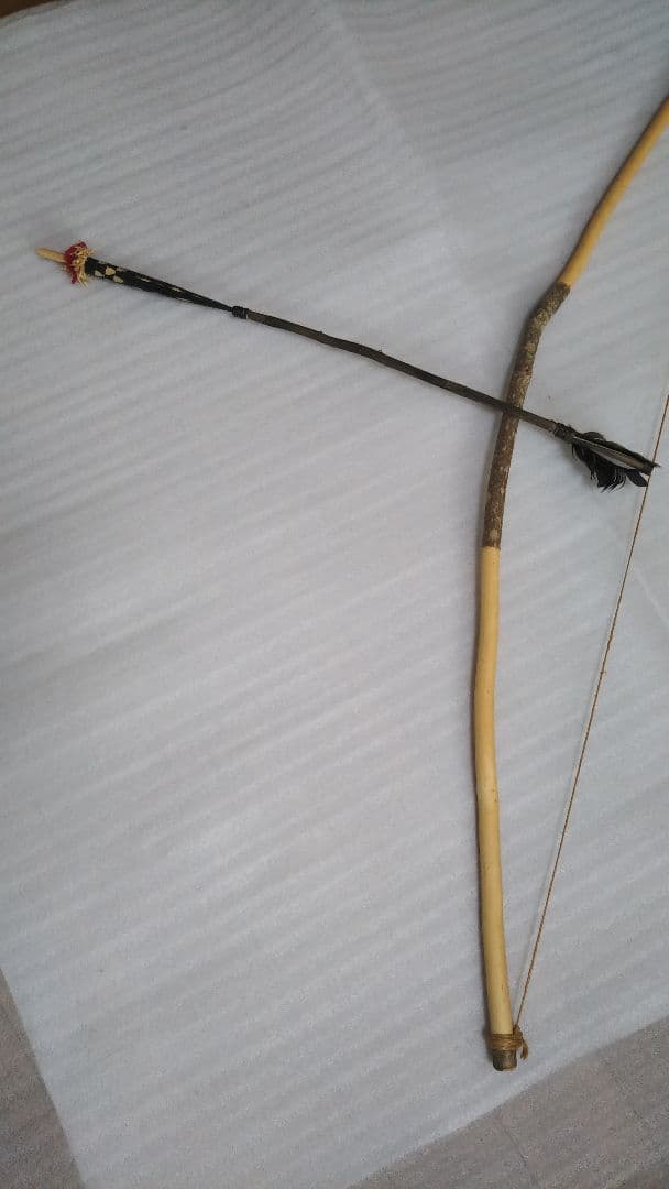 (2月限定)アイヌ民具弓矢セット　クとへペライ