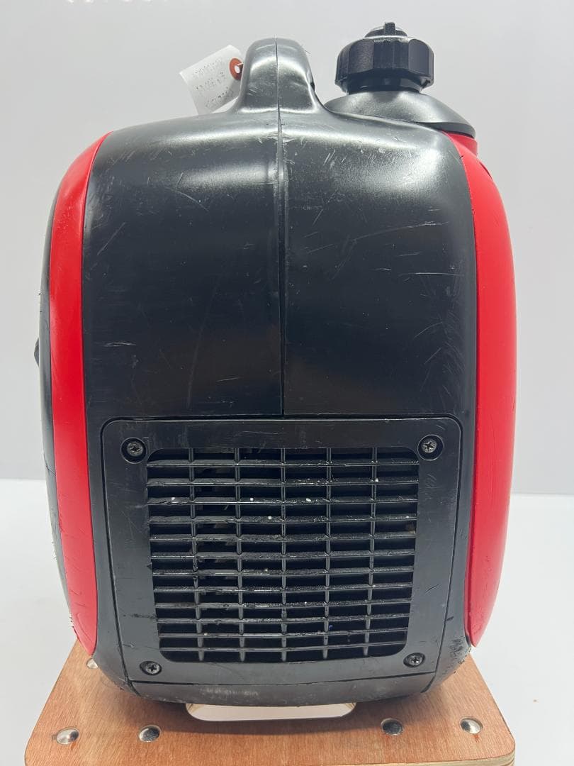 【動作良好・保証付】SHINDAIWA インバーター発電機 iEG1600M