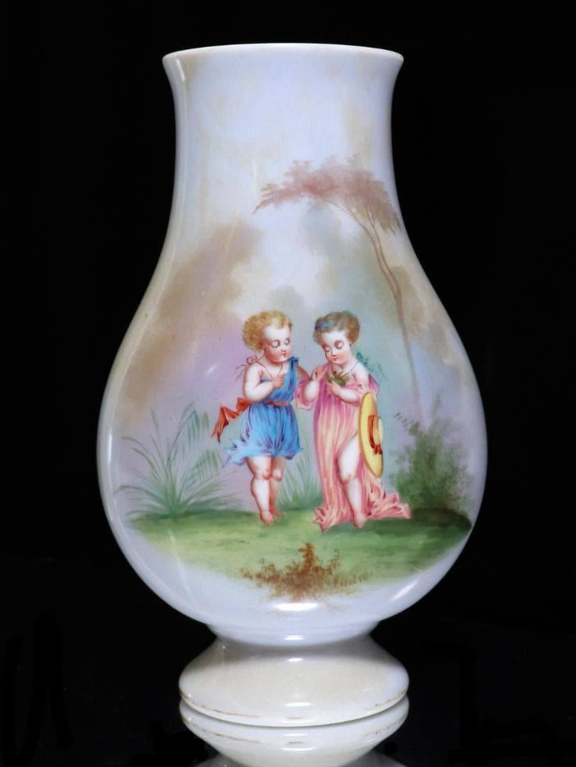 オールド・バカラ 博物館級 大型 オパーリンクリスタル製 手彩色子供図飾壷 花瓶