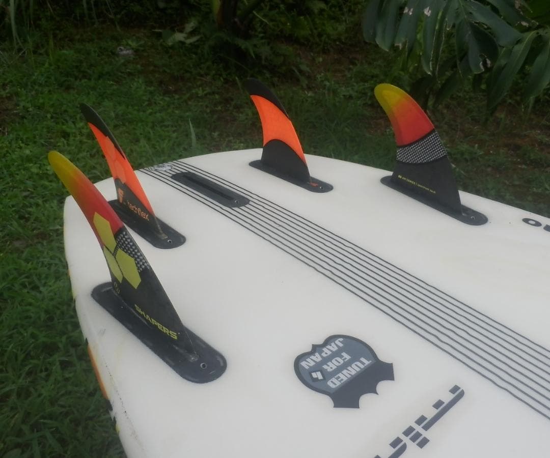 アルメリック　クワッドフィン　フューチャーズ　techflex　SHAPERS