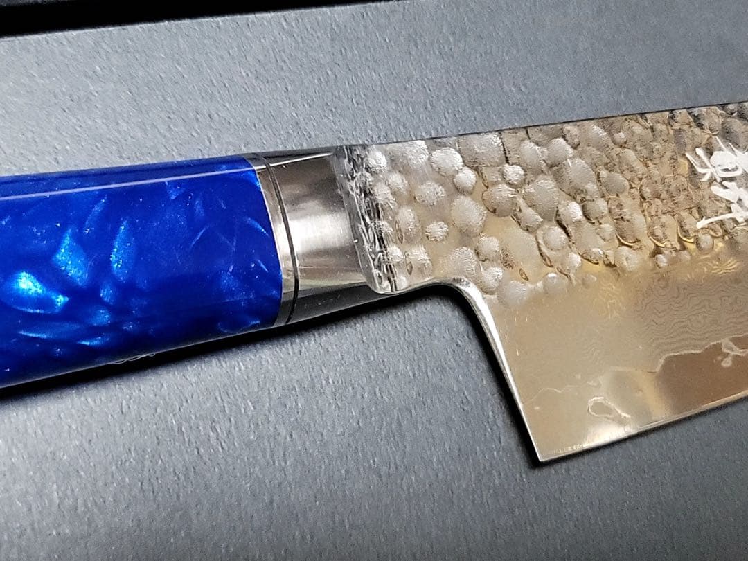 龍泉刃物　蒼龍鱗（SOURYURIN）　牛刀240