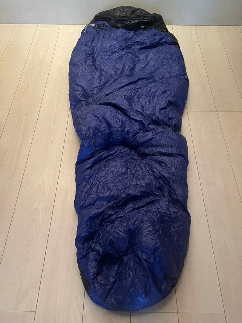 美品　ISUKA AIR450X シェラフ　寝袋