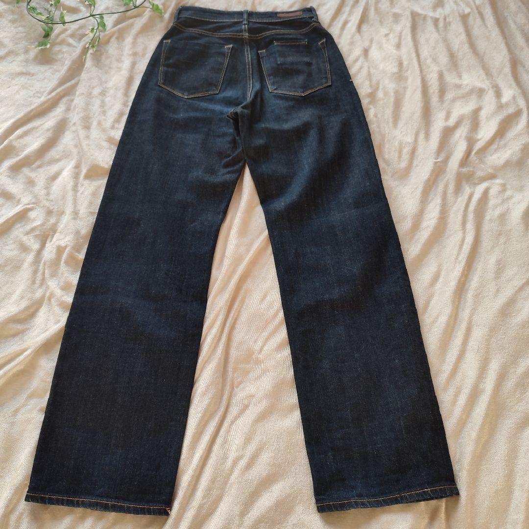 [美品]YANUKヤヌーク Leaレア 23デニムジーンズパンツ濃紺