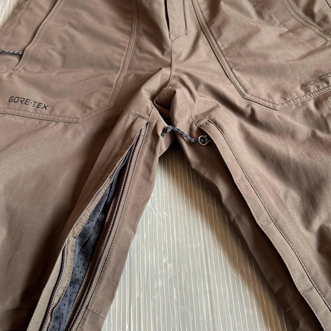 【新品未使用】VOLCOM ボルコム スノボ スノーボード ウェア