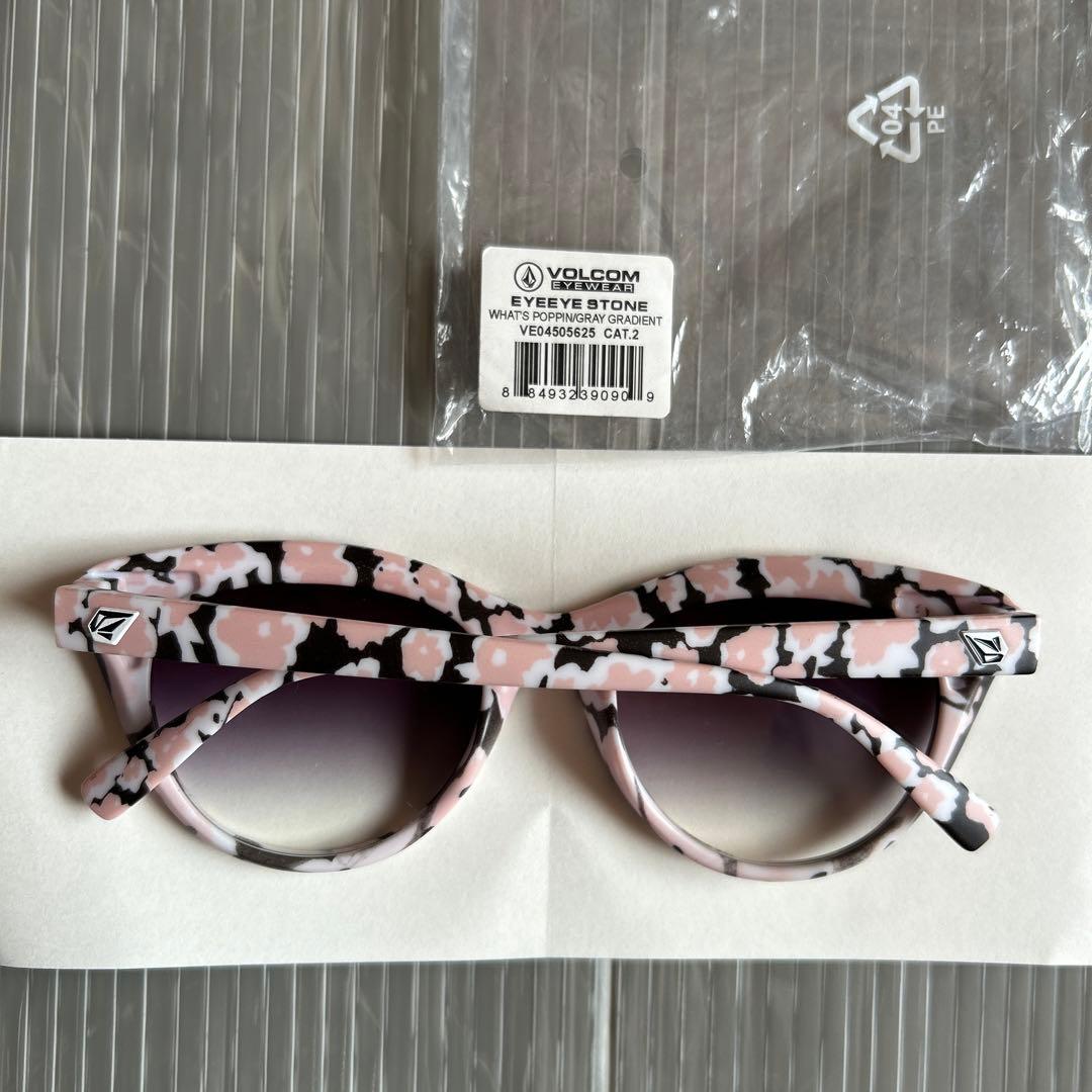 【新品未使用】VOLCOM ボルコム スノボ スノーボード ウェア