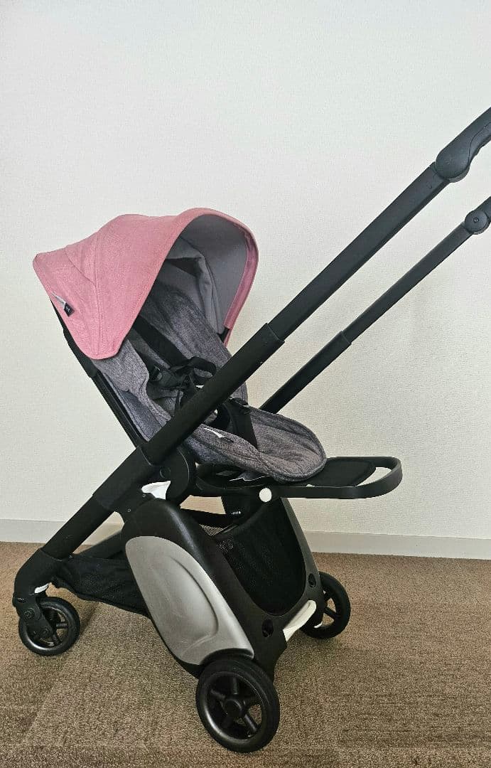 【説明書あり】バガブー アント　ピンク ベビーカーコンパクト機内持ち込み可