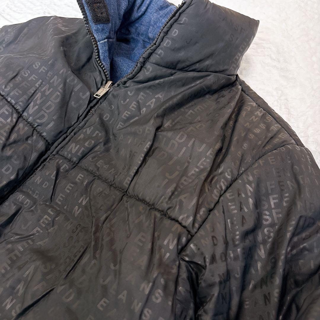FENDI リバーシブル　デニムダウンジャケット　ズッカ　FF総柄
